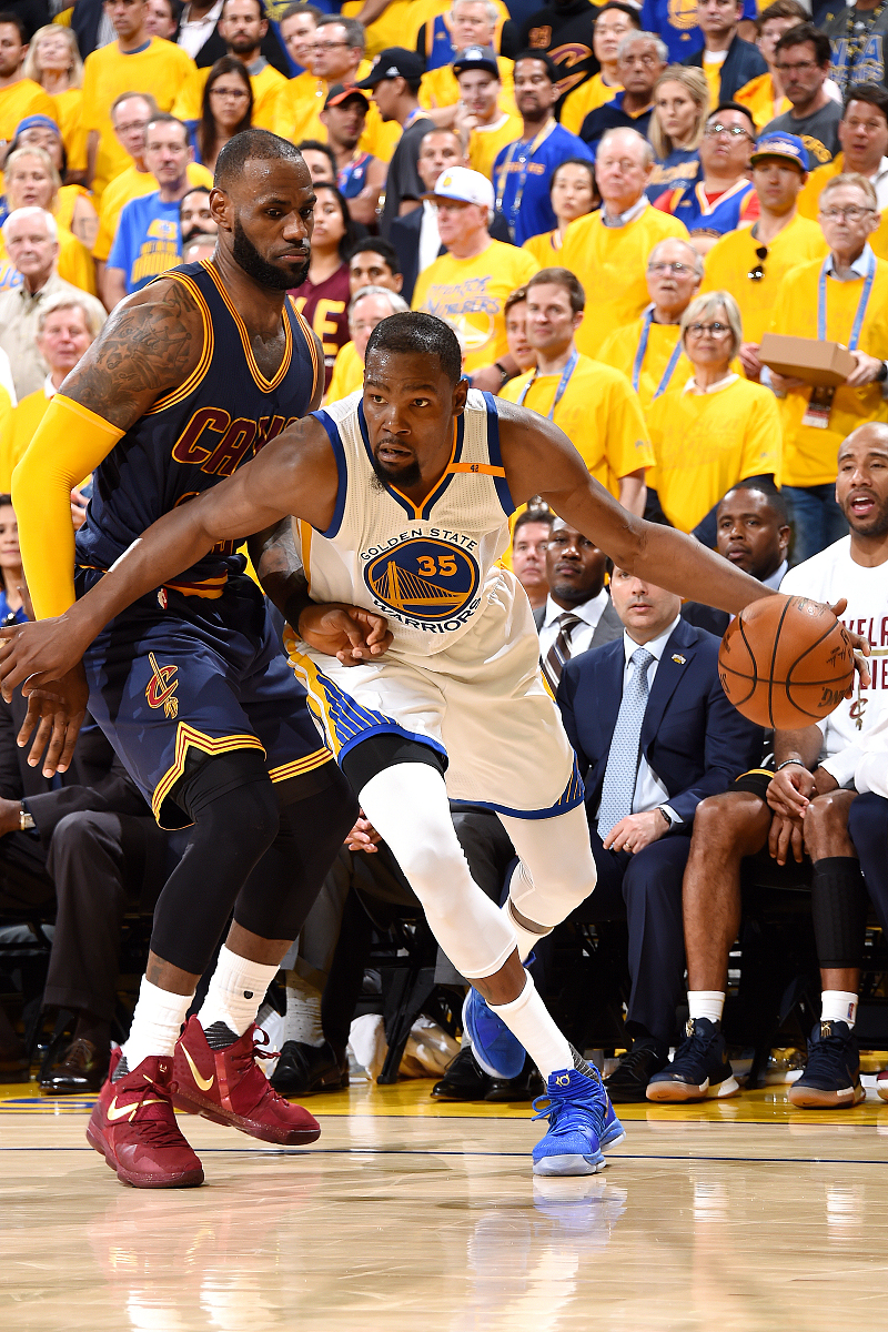 九游会-杜兰特在拜仁比赛中关键助攻，高光表现引发热议！的简单介绍