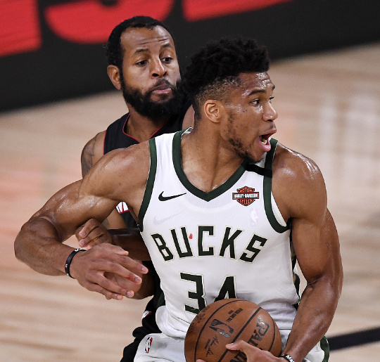 九游会-包含字母哥赛事官方发布赛事规则更新新规，加拿大队争议不断！的词条